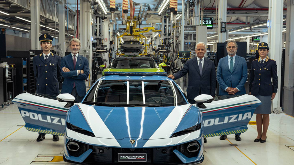 907-HP Lamborghini Temerario Will Transport Organs for Italian Police