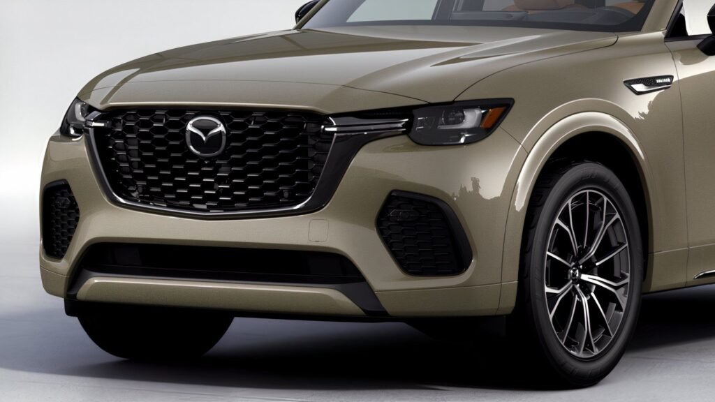 Mazda Just Gave You 10,000 More Reasons To Buy A CX-70 Over A BMW X5