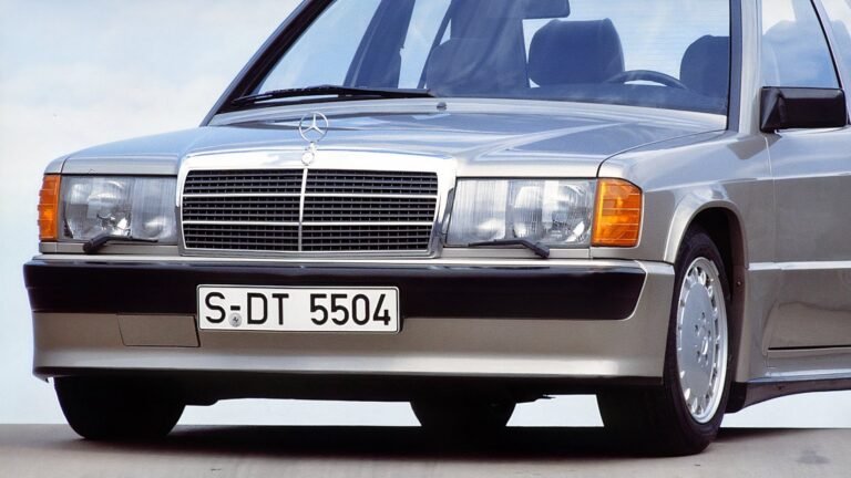 31,000 Miles Flat-Out At 154 MPH: Mercedes-Benz Used The 190E For Greatest Reliability Flex Ever