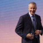 United Airlines CEO Scott Kirby sleeps 8.5 hours a night, limits meetings to 4 hours a day