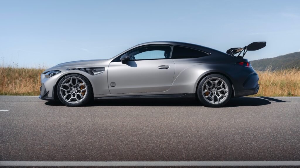 Mercedes-AMG CLE 646 Spezialanfertigung Is a 193-MPH V8 Track Car for the Road