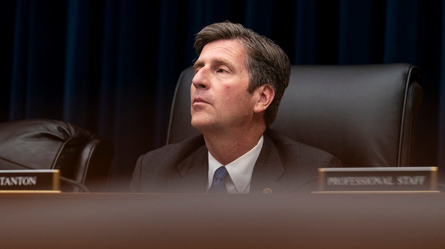Dem rep urges Johnson: 'Bring us back to Congress' to discuss AI