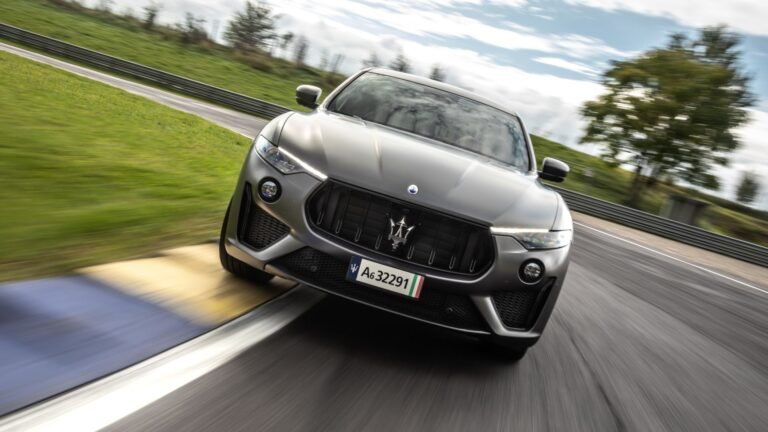 Maserati's Flagship SUV Lost $118,000 In 5 Years -Now You Can Get It For Prius Money