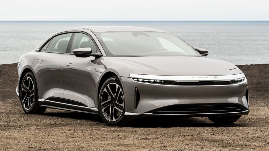 Lucid Air Lease Deals & Finance Offers: Is It Worth It?