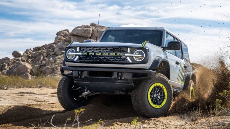 Ford Reveals Pricing For The 2027 Bronco RTR, And It's A Bargain