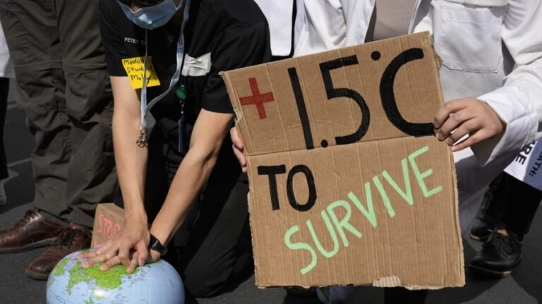 UN climate report says world will fail 1.5-degree Paris goal but argues for keeping overshoot brief