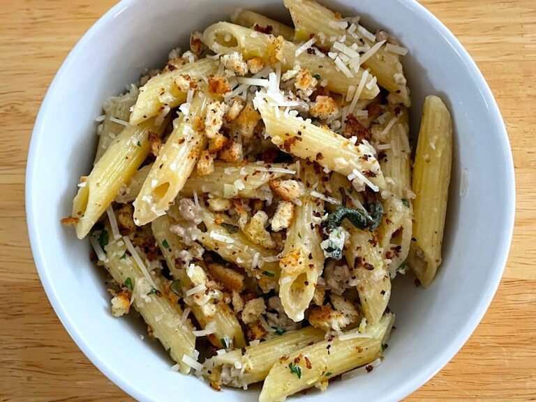 I tried Gordon Ramsay's favorite 10-minute pasta. Now I know why he makes it for his family every week.