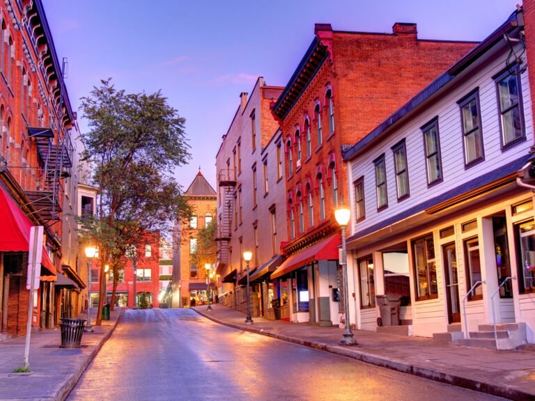 The 20 best small cities to live in across the US, ranked