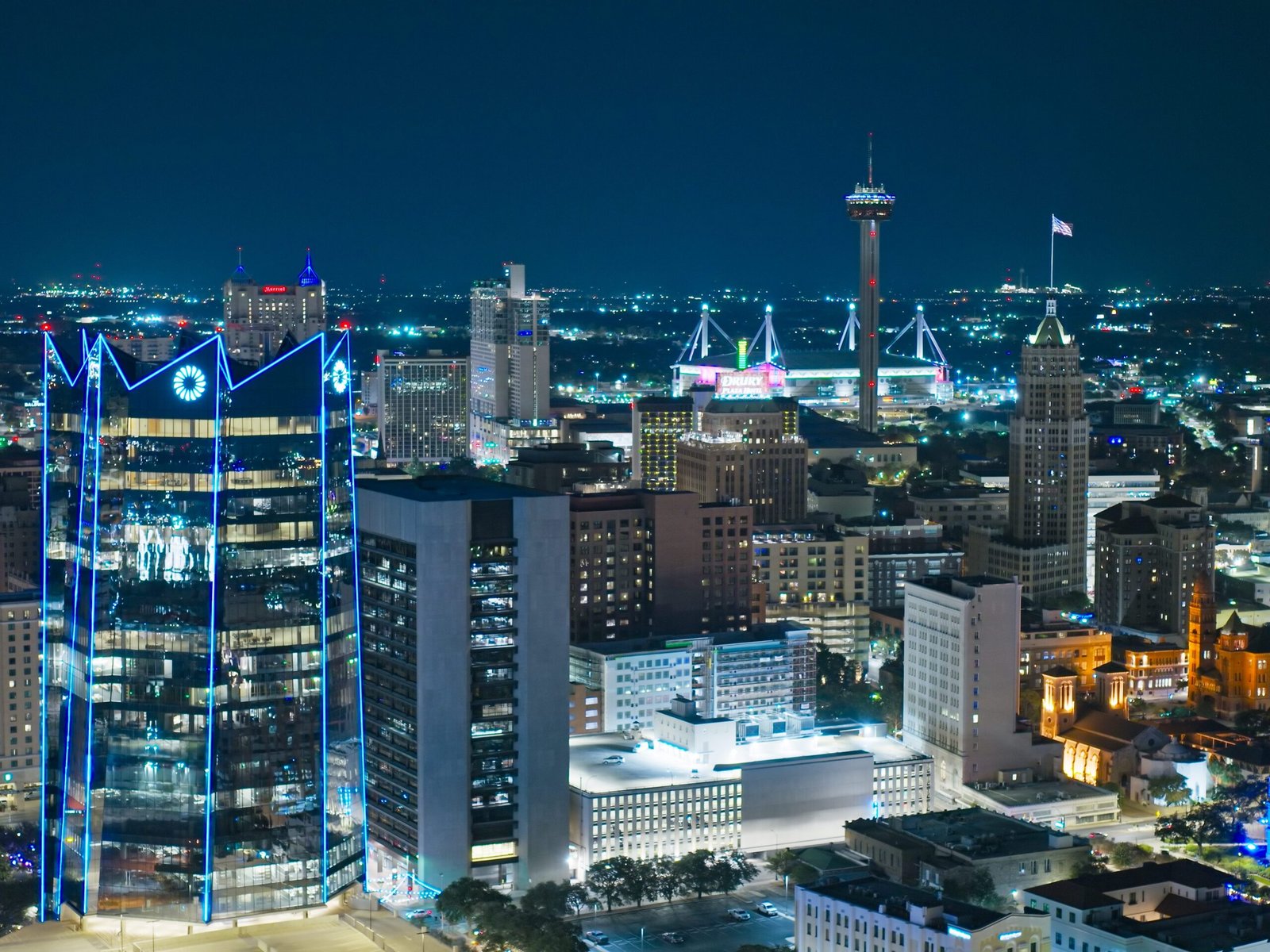 Gen Z and millennials are both moving to Texas cities, but for different reasons