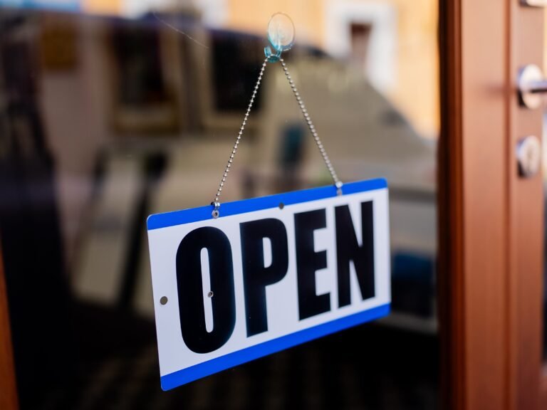 Small business owners: We want to hear your AI stories