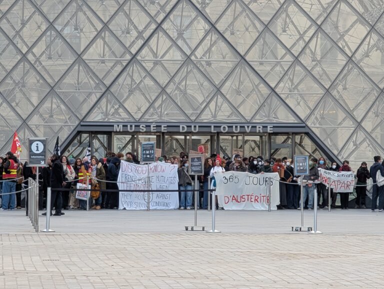 Riots in Paris shut down the world's busiest and most famous museum