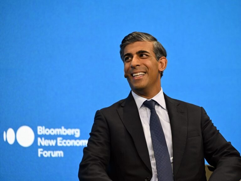Britain's ex-prime minister is paid up to $10,000 an hour advising Anthropic, Microsoft, and Goldman