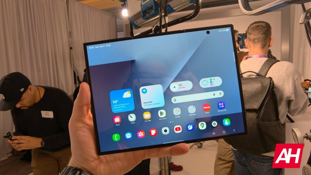 Samsung Is Planning Six Foldables for 2027, and Its Biggest Lineup Ever Could Include a Rollable
