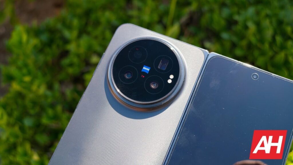 I’ve Used the Best Foldable Smartphone Camera to Date