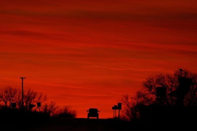 Days will get way shorter in November: How much daylight we'll lose