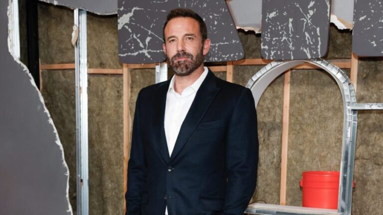 Ben Affleck slams 'snarky,' 'depressing' political climate: 'I think it would be an awful job'