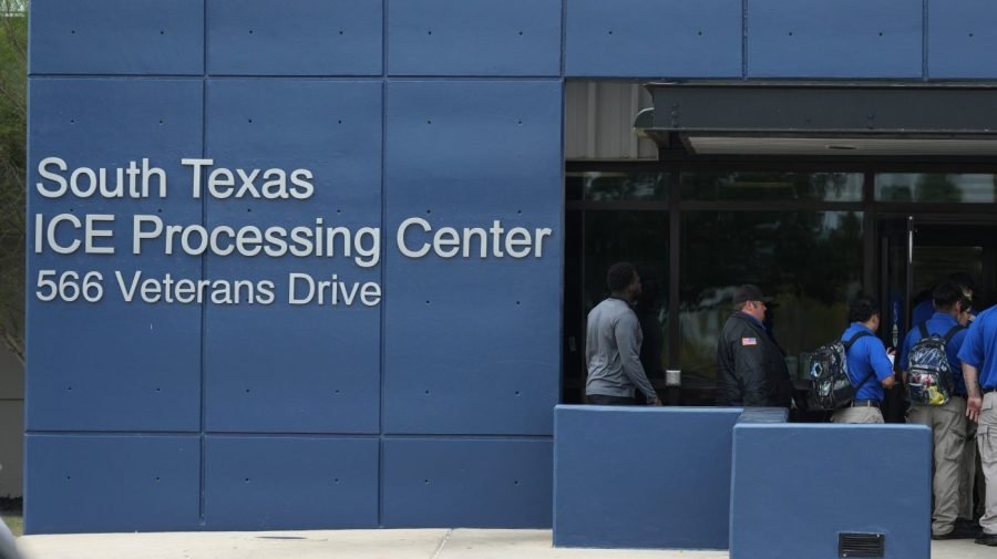 Federal grand jury indicts man shot by ICE officer in Austin