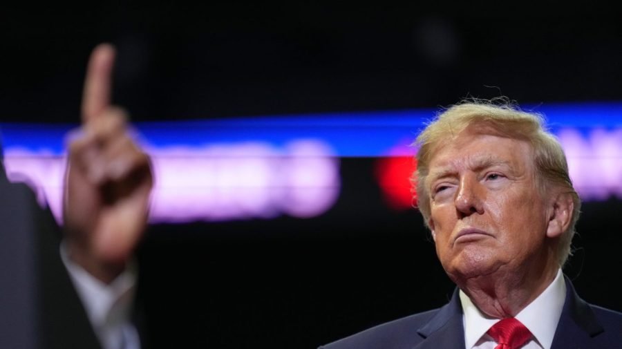 Trump repeatedly attacks Minnesota, Omar during Ohio campaign stop