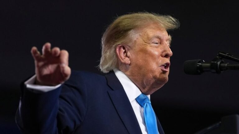 Live updates: GOP airs frustration over Russia sanctions waiver; Trump heads to Kansas