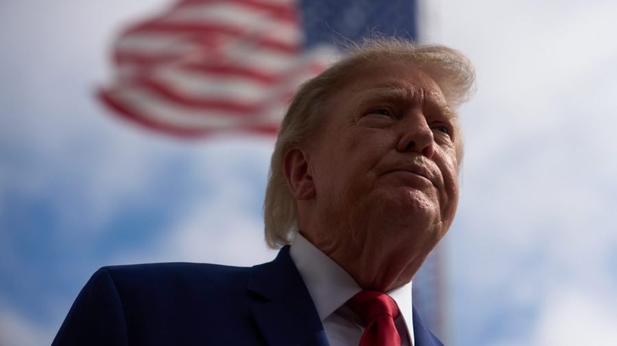 Trump says Pentagon will invest $1.5 billion into North Carolina chip production