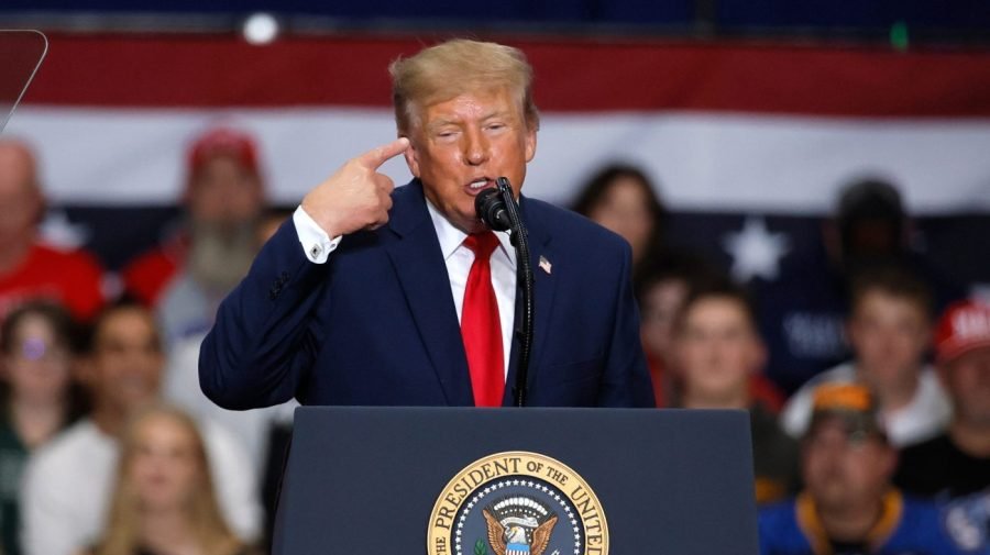Trump announces $1M rewards for voter fraud tips ahead of midterms