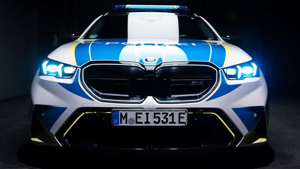 BMW’s M5 Touring Police Car Will Have Criminals Shaking In Their Boots