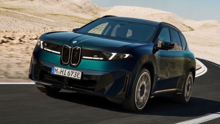 New BMW iX3 M60 2026 - pictures