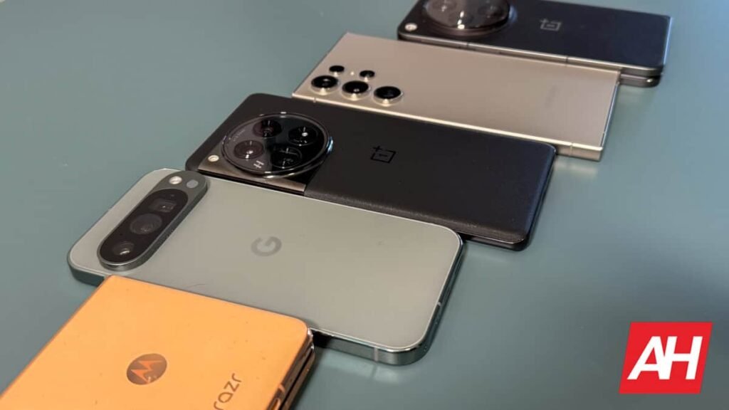 Global Smartphone Sales Just Hit Their Lowest Q3 Level in 14 Years