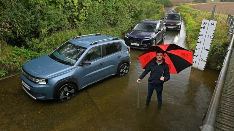 Cars vs water - pictures