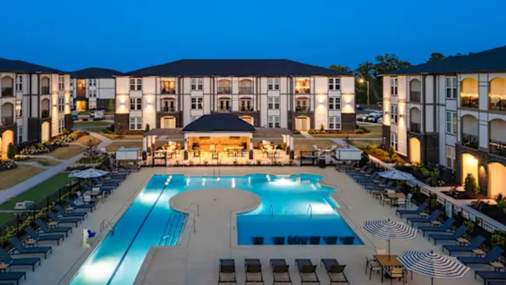 Charlotte-Area Apartment Owner Inks $64M Refi