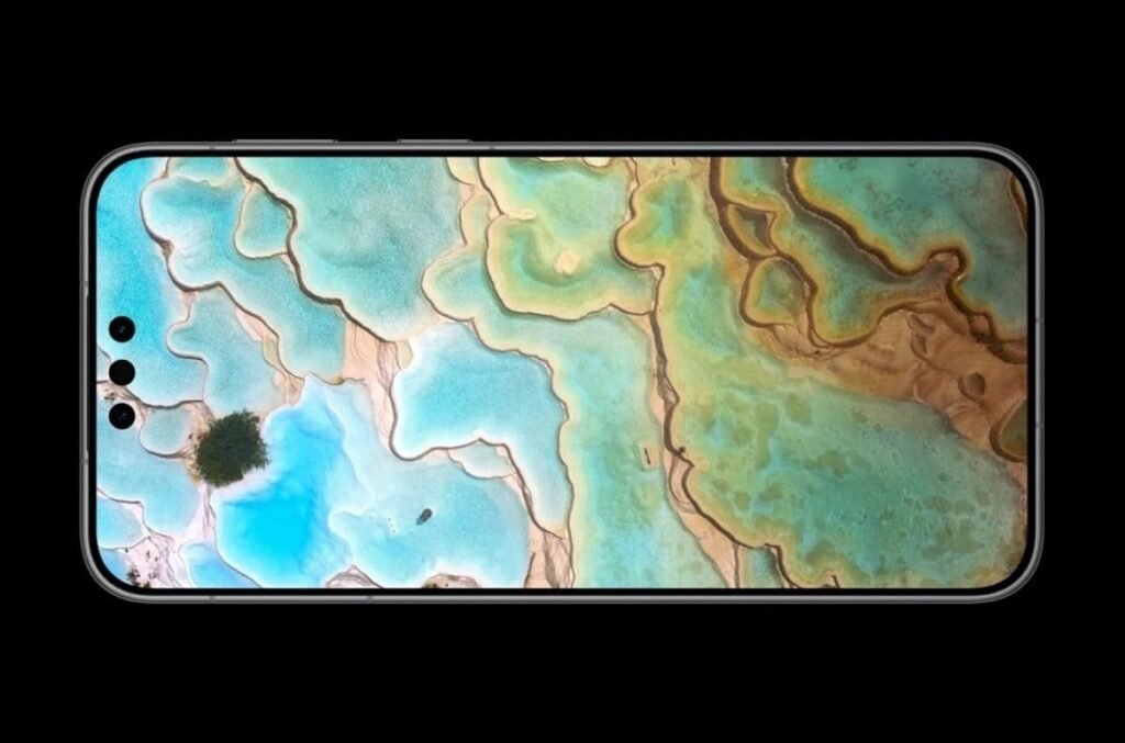 Grab Wallpapers From One of the More Interesting New Flagship Phones