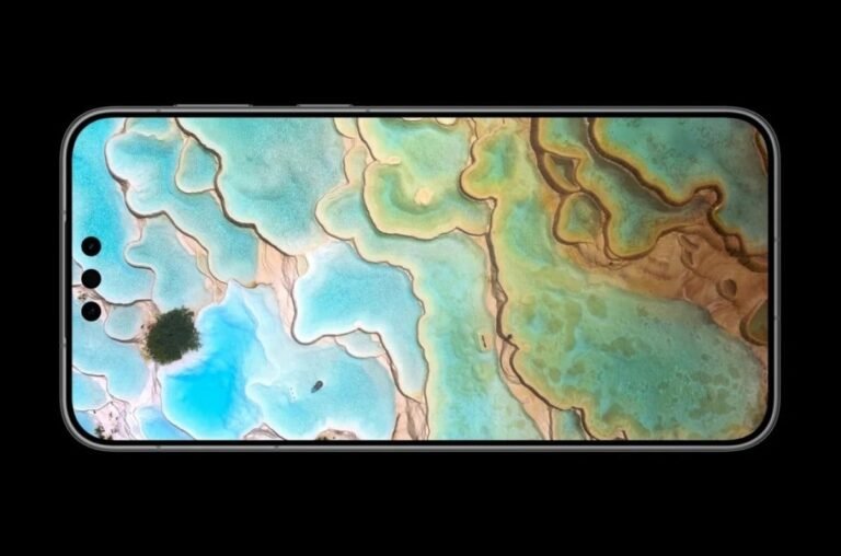 Grab Wallpapers From One of the More Interesting New Flagship Phones