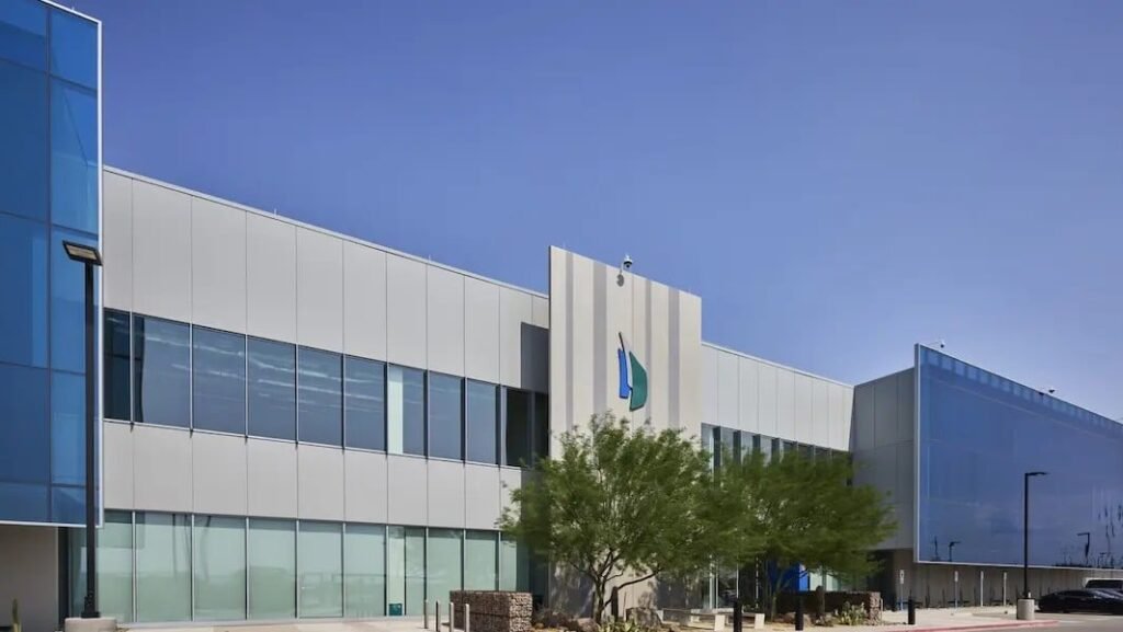 Vantage Reaches 1-Gigawatt Transformer Supply Deal with Heron Power