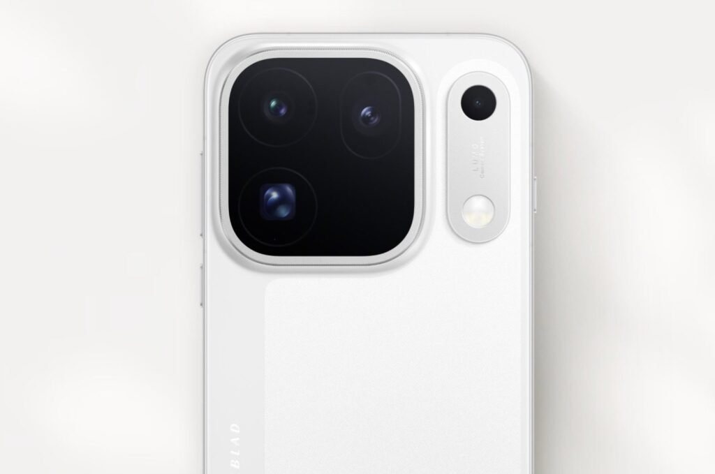 Triple 200MP Hasselblad Cameras Are Going Global: OPPO Find X10 Launch Date Confirmed