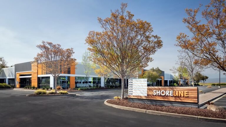 Mid-Bay Industrial Is More Than Size: Why CRE Keeps Missing the Mark