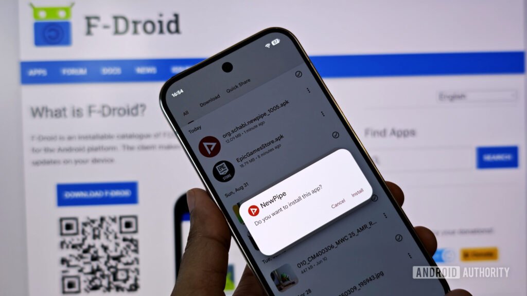 Android’s sideloading experience is getting stricter, but it still can’t do this one basic thing