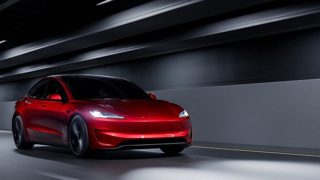 Belgian Test Finds Tesla FSD Speeding And Trying To Pass Cyclists Illegally