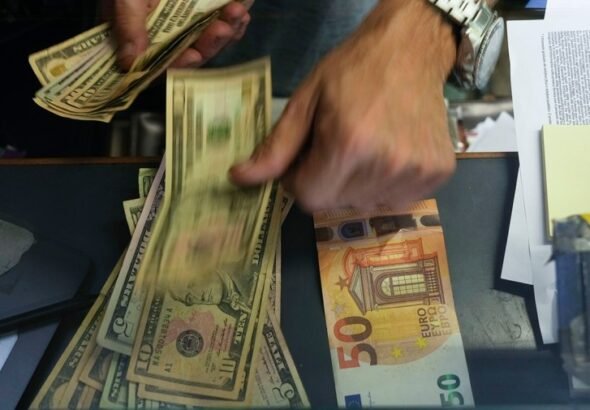 Euro slides to 17-month low, boosting dollar’s standing