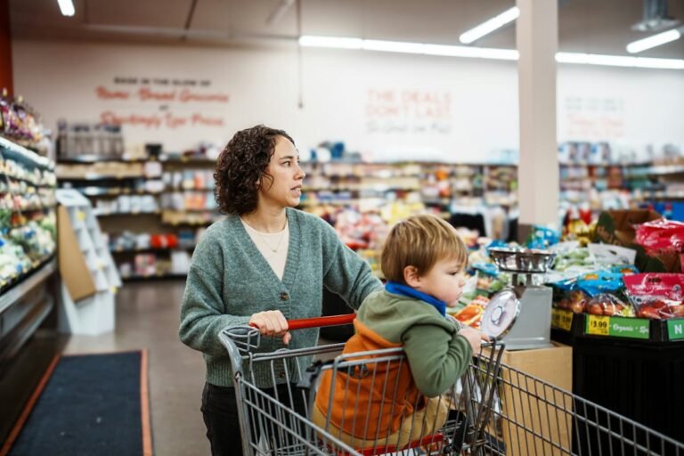 Use These 2026 Grocery Store Thanksgiving Meal Deals To Feed More People For Less