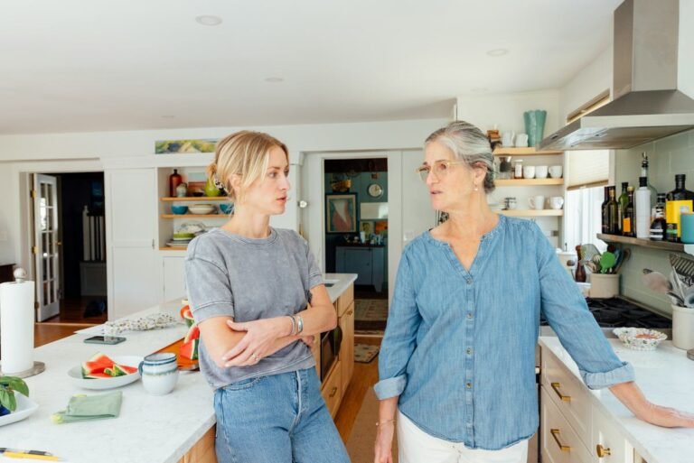 What Is “Estrangement Lite”? Therapists Explain Low-Contact Family Relationships