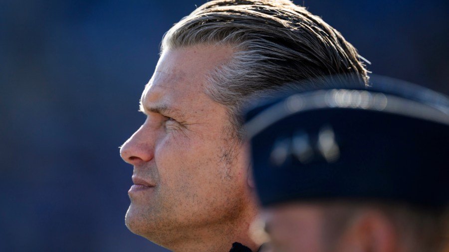 Hegseth addresses Army convention amid leadership shake-up: 4 takeaways
