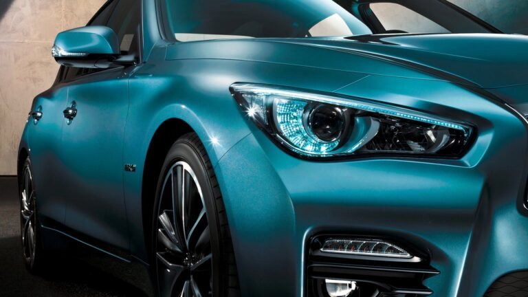 330 HP, 155 MPH, 7,000 RPM - The Final Infiniti NA V6 Sports Sedan Costs Less Than A New Kia K4
