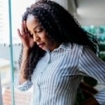 Why Do I Get Dizzy When I Stand Up? Experts Say No, This Isn't Normal