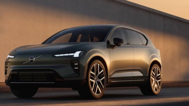 Women and Men Face Nearly the Same Injury Risk in Newer Volvos