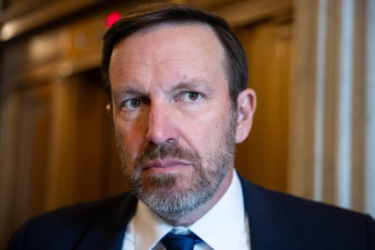 Chris Murphy plans midterm travel blitz, fundraising for Nixon in Florida